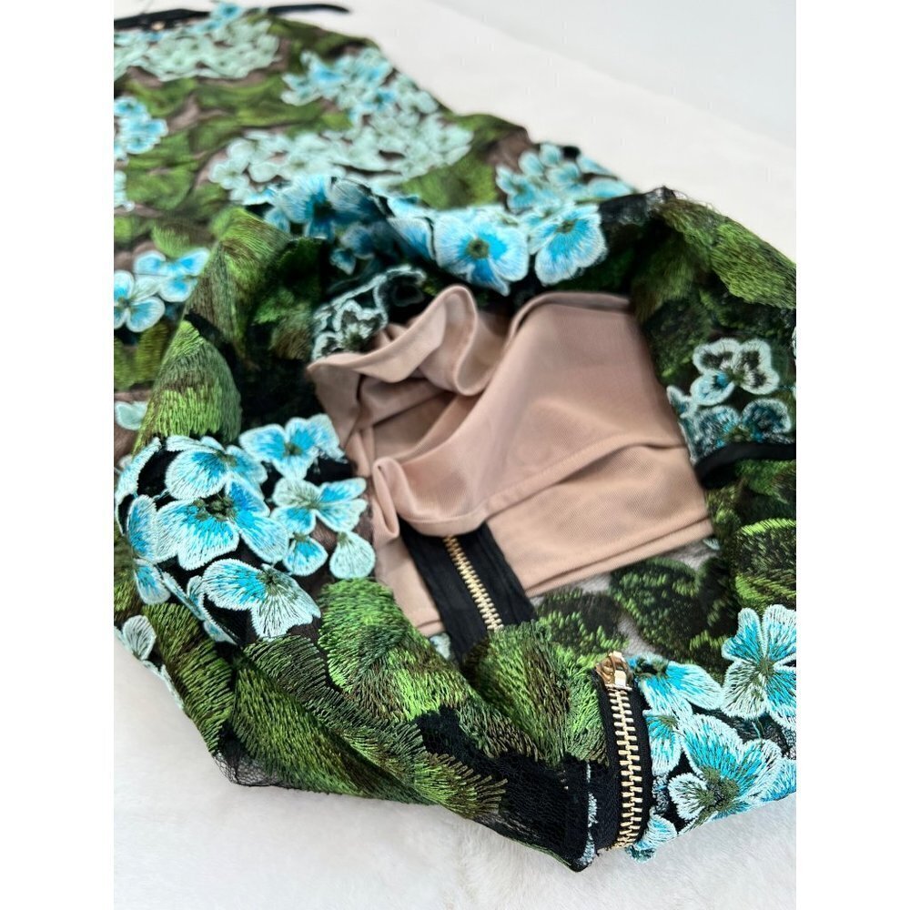 New Bronx and Banco Size US 4 Embroidery Cocktail Dress Hydrangea Blue/Green - Picture 7 of 14